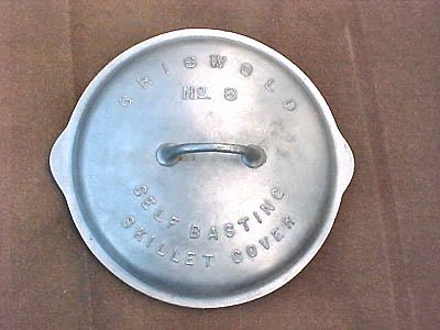 Griswold Cast Iron #10 Skillet With Self Basting Skillet Cover